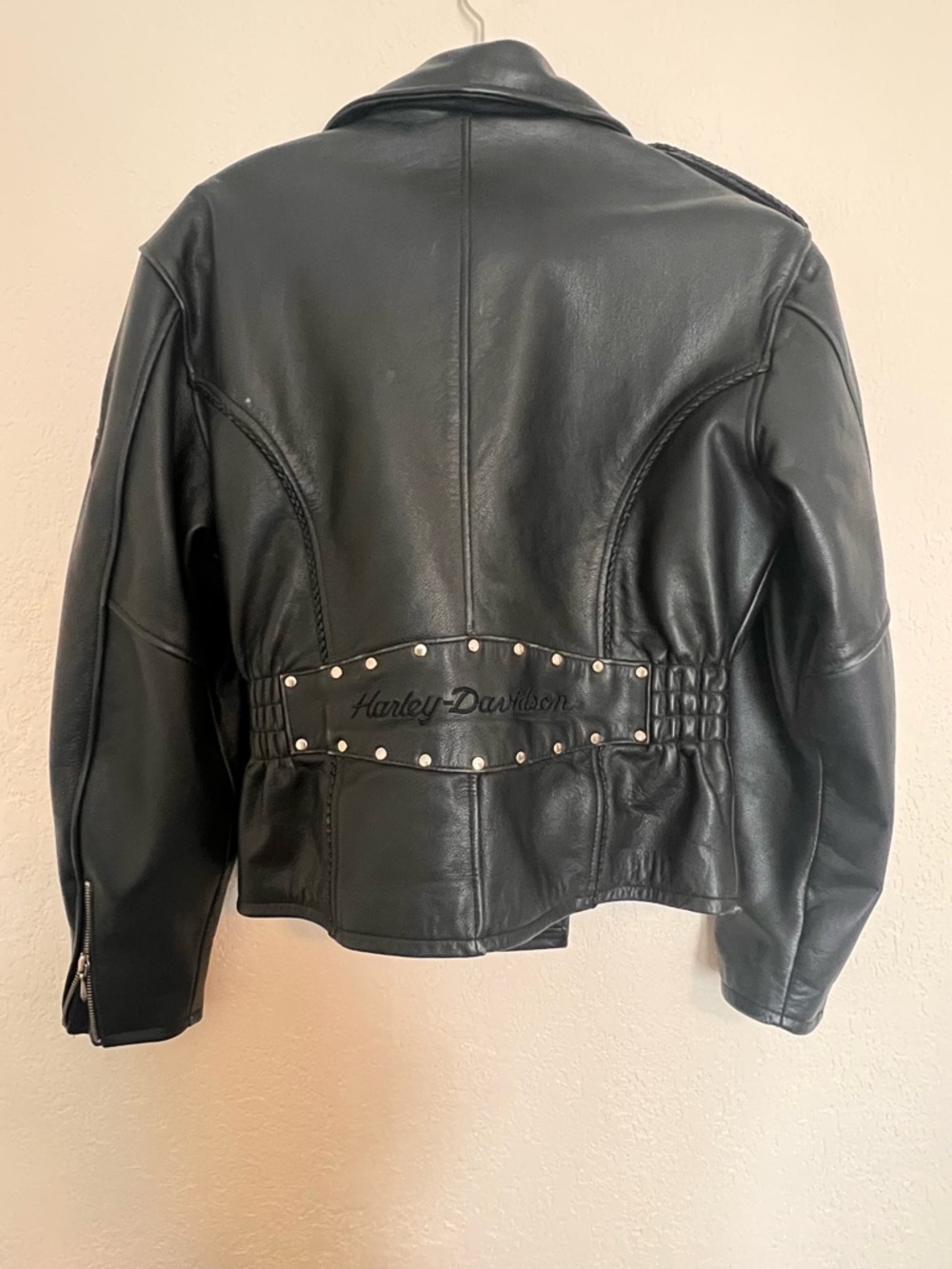 Vintage Y2K Harley-Davidson Women's Rose Embossed Leather Moto Jacket - Picture 8 of 14